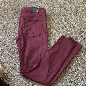 American Eagle extreme legging jeans. Size 6. Maroon color
